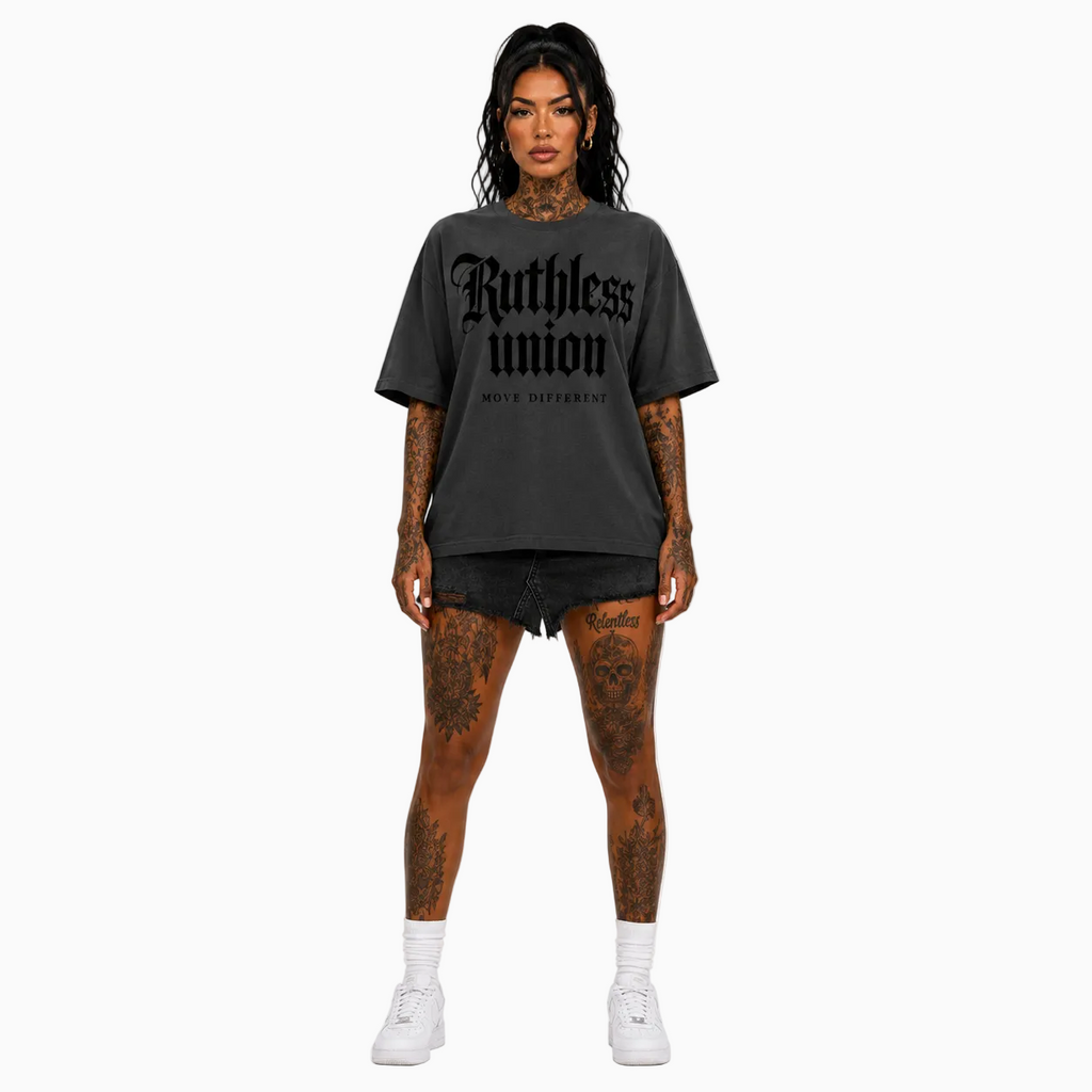 RU LADY - OVERSIZED MAJESTIC TEE HEAVY - WASHED BLACK ON BLACK