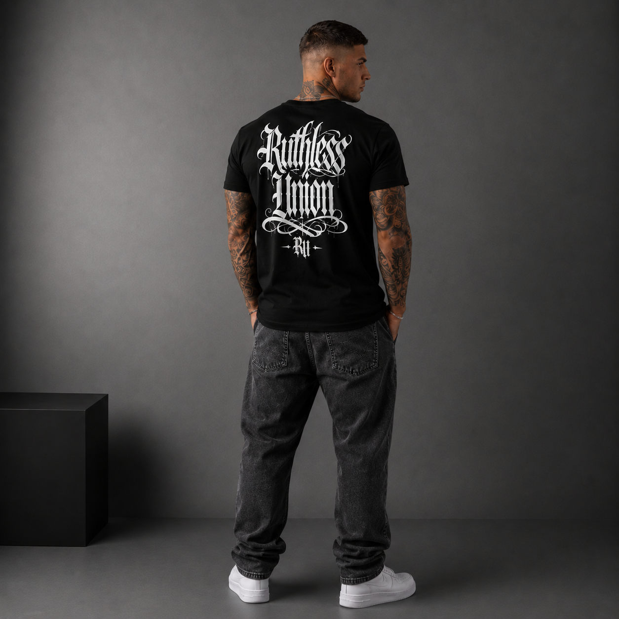 Script Tee Black