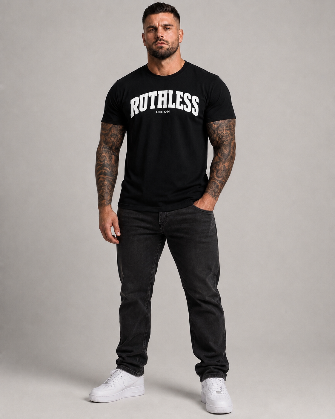 Essential Tee Black