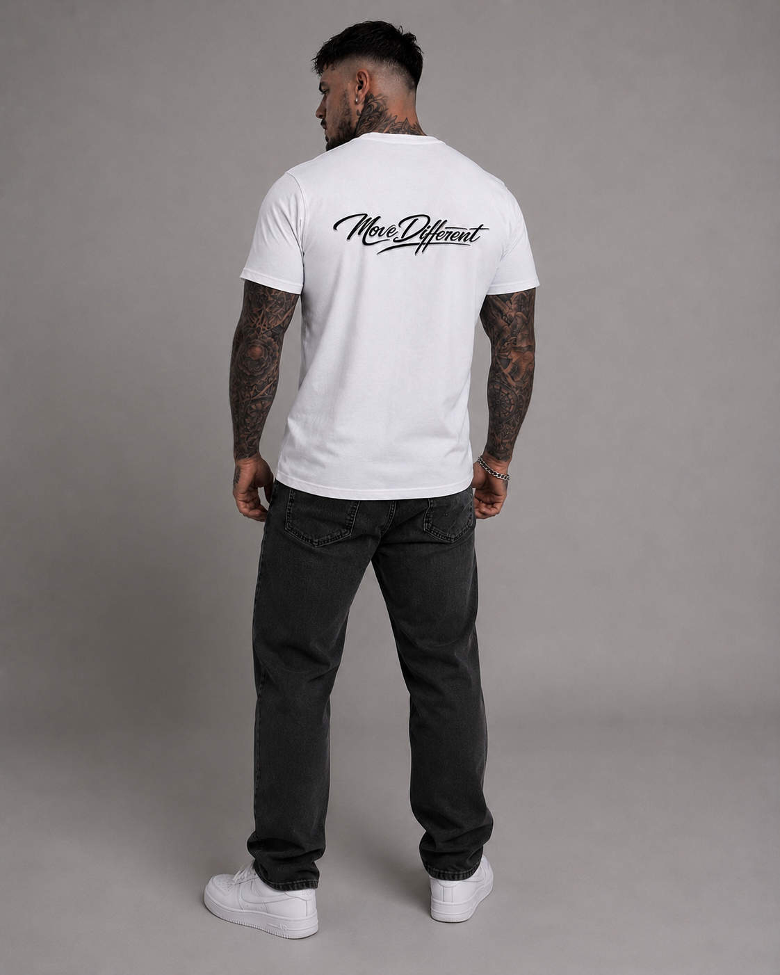 Move Different Tee White