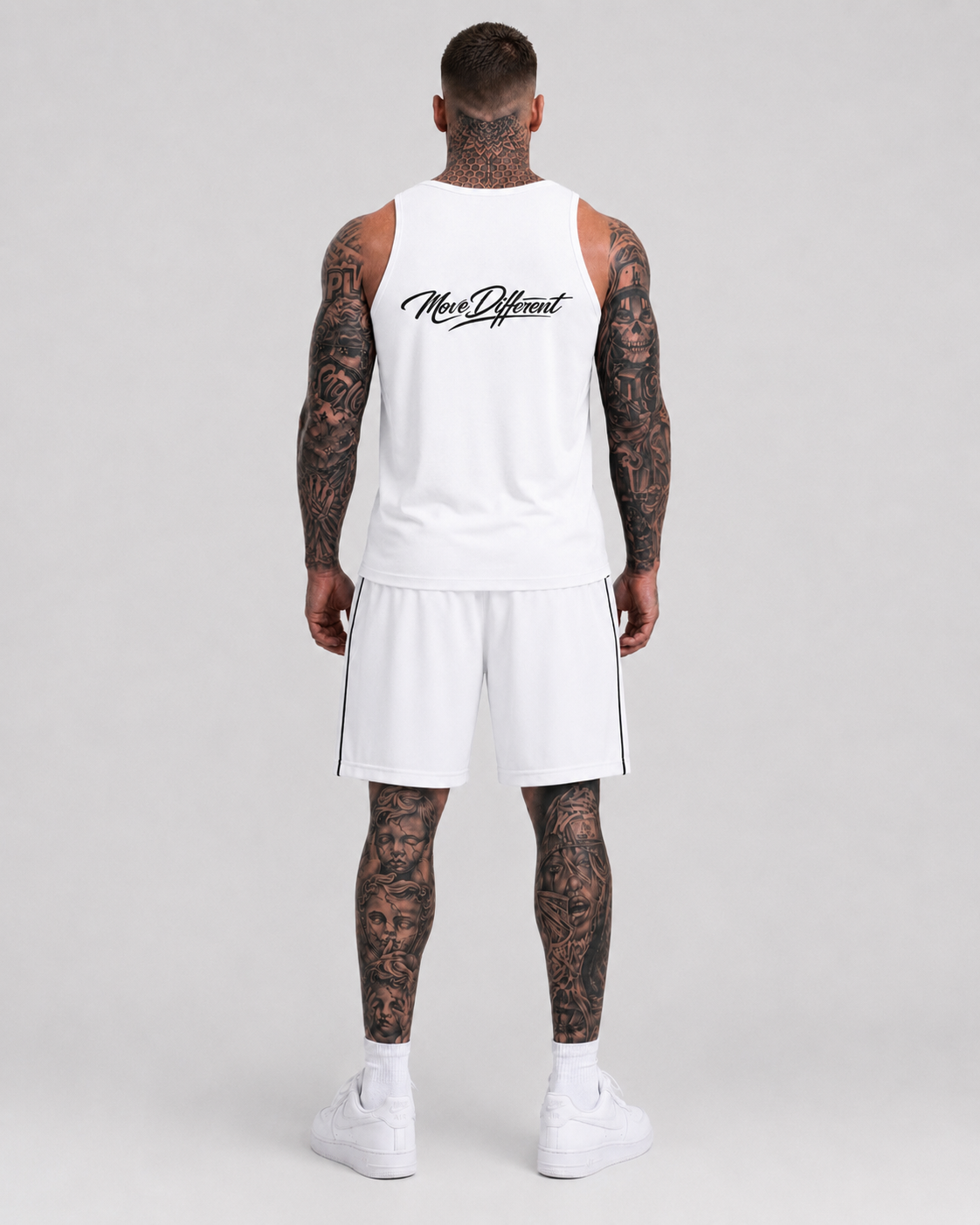 Move Different Performance Shorts White