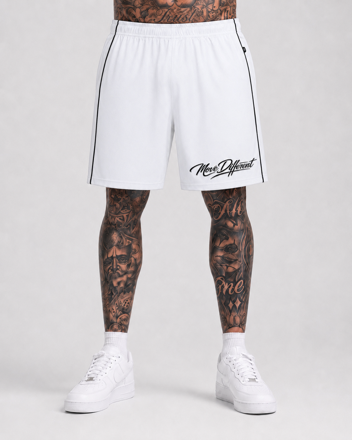 Move Different Performance Shorts White