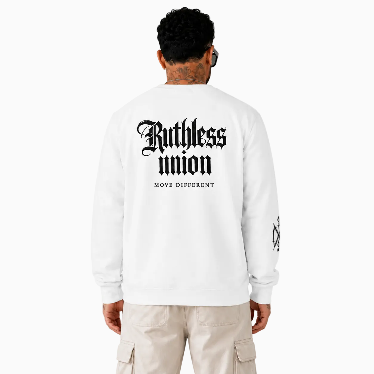 RU - RIOT CREWNECK WHITE