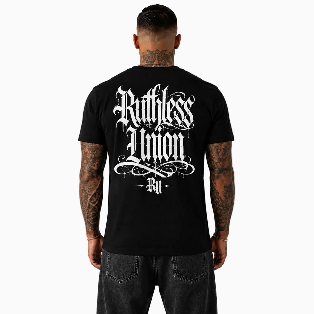 RU – SCRIPT TEE BLACK