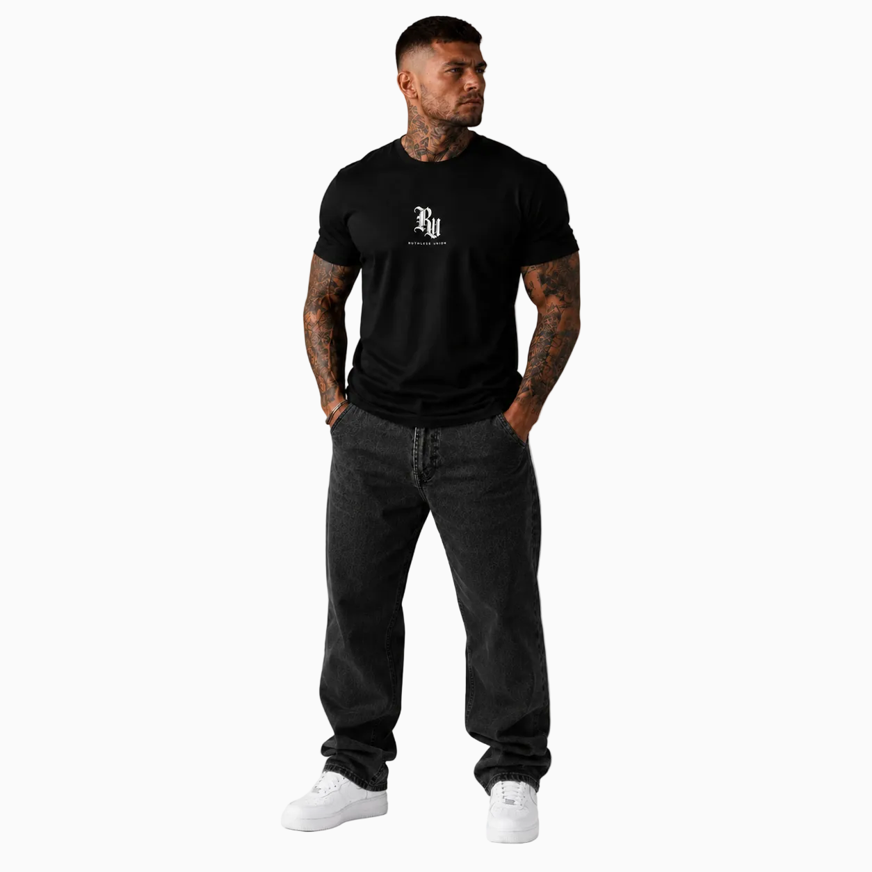 RU – SCRIPT TEE BLACK