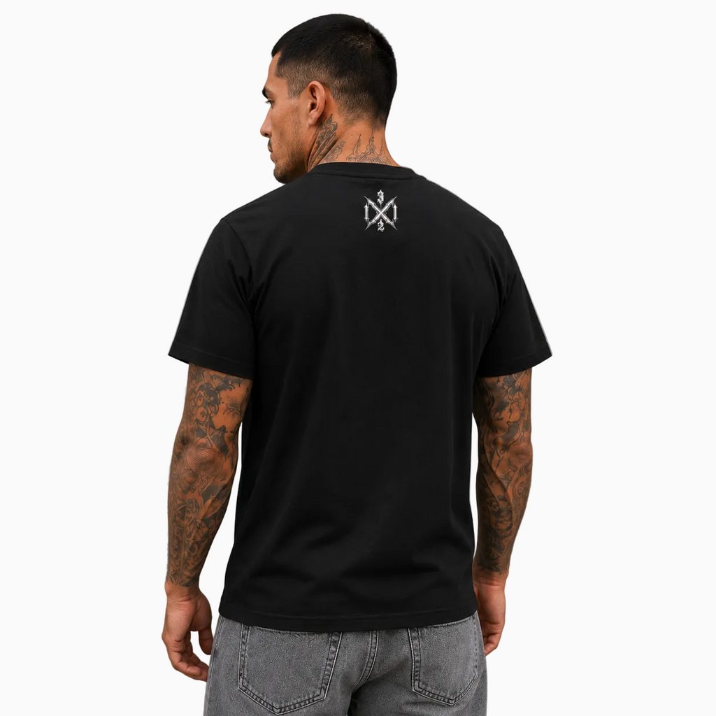 RU - AUTHORITY TEE BLACK