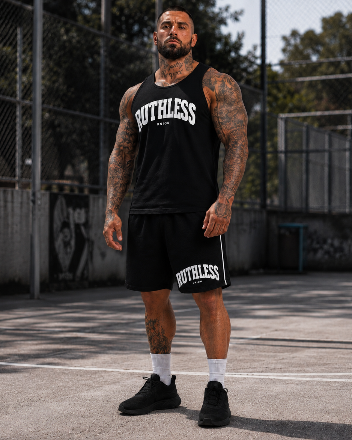 Essential Tank Black